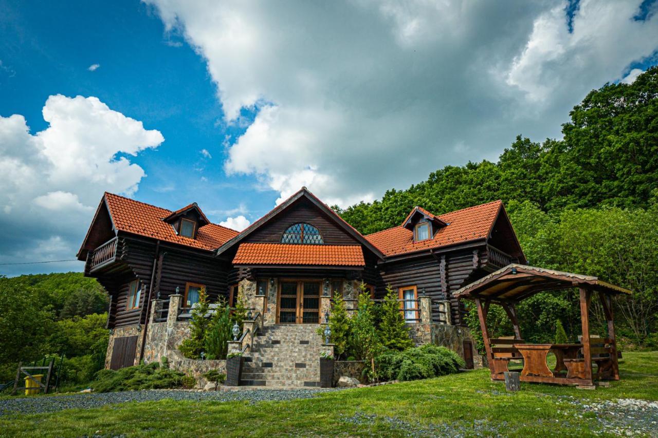 Rustic Cottage Sibiu Bagian luar foto